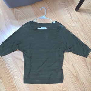 Army green knitted shirt